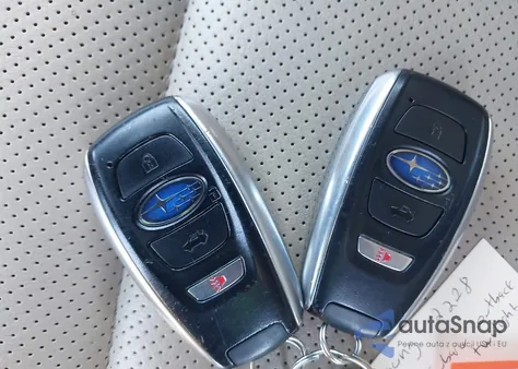 2017 Subaru Outback 2.5I Limited z USA, uszkodzony, nr VIN 4S4BSANC5H3399487